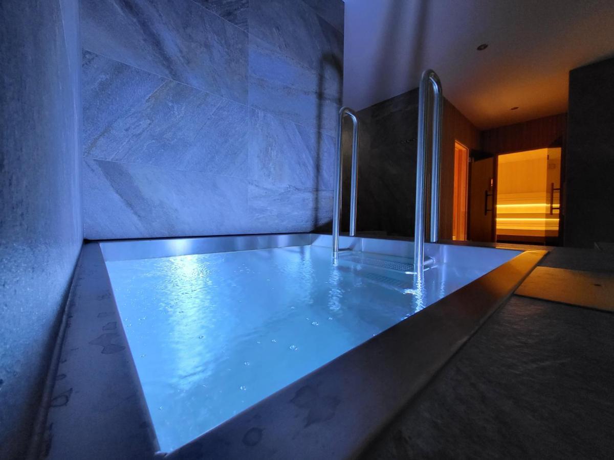 Chaty Krusetnica S Luxusnym Privatnym Wellness Exterior foto