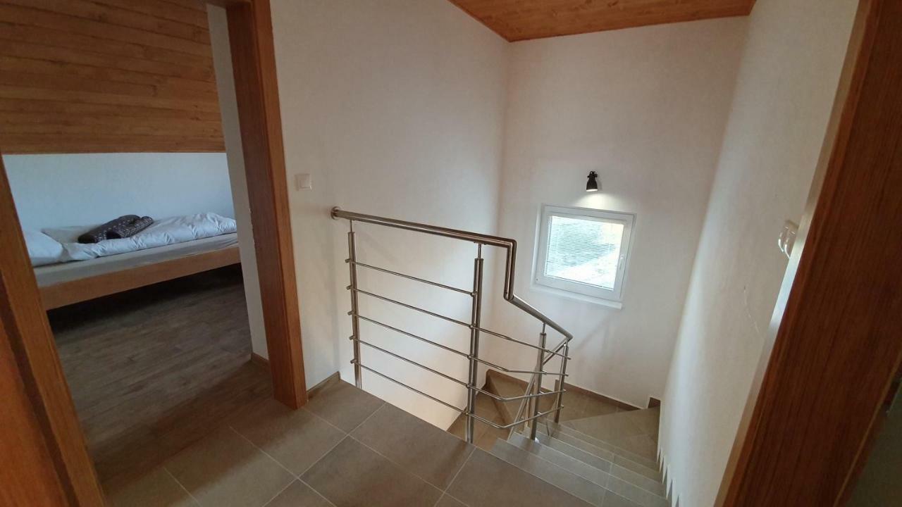 Chaty Krusetnica S Luxusnym Privatnym Wellness Exterior foto