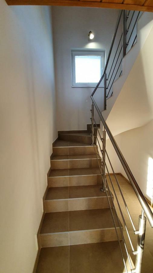 Chaty Krusetnica S Luxusnym Privatnym Wellness Exterior foto